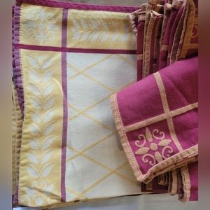 Southern Living at Home set of 8 placemats/napkins